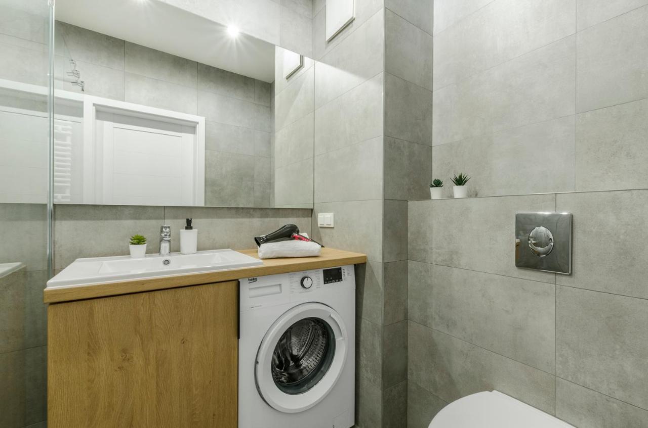 Aparthouse Fabryczna Łódź Dış mekan fotoğraf